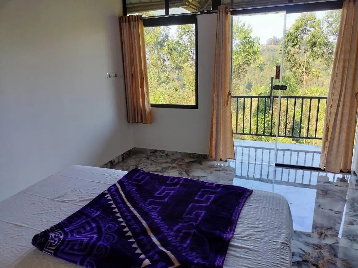 Half Moon Holiday Home - 4 Bedroom Villa Anachal